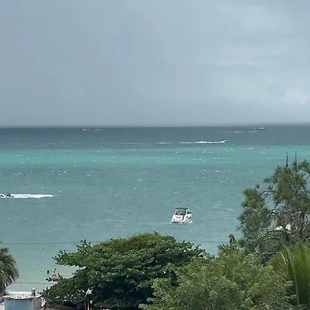 LINDO, apartamento praia da enseada Ubatuba, 100 mts da praia-2