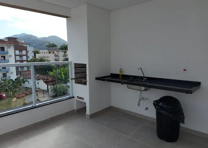 Completo em Ubatuba - Tenório - Piscina e Churrasqueira gourmet